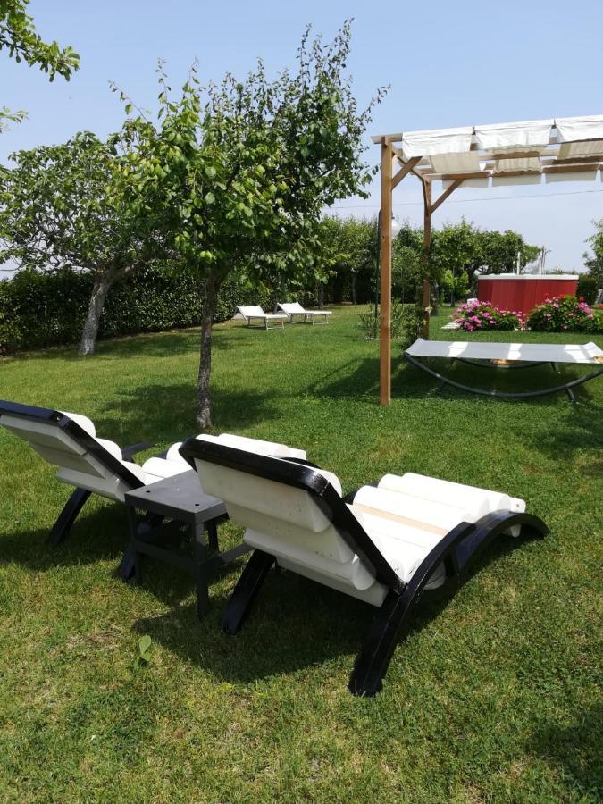 Bnb Fano Collina. La Pace Di Una Vacanza Piagge Eksteriør billede