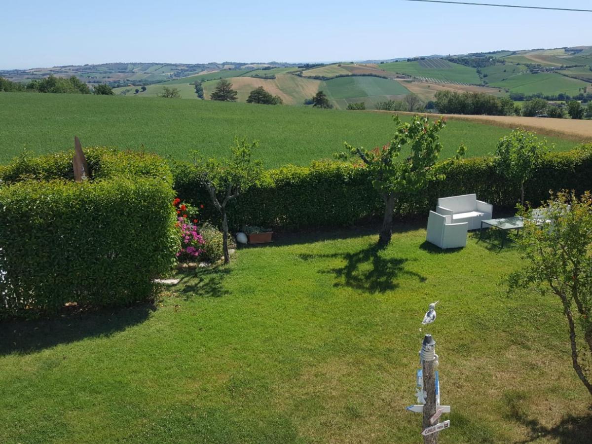 Bnb Fano Collina. La Pace Di Una Vacanza Piagge Eksteriør billede