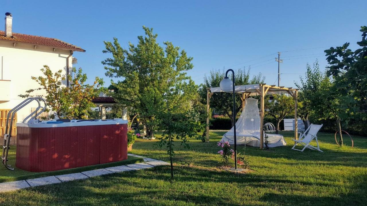 Bnb Fano Collina. La Pace Di Una Vacanza Piagge Eksteriør billede
